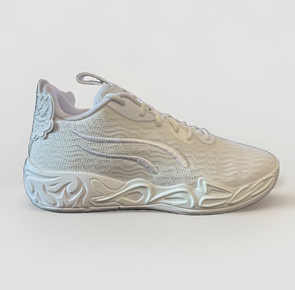 New Kids Size 5 Puma MB.04 Ice White Lamelo Ball Melo 311321-01